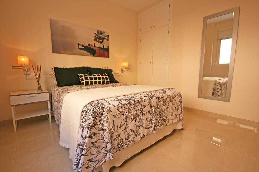 Apartamento Zamarrilla Málaga Exterior foto